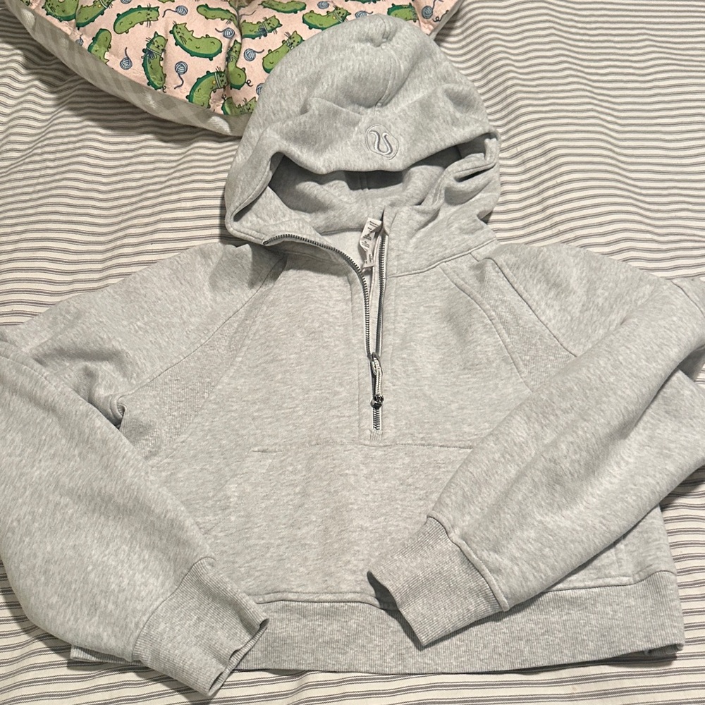 Lululemon Light Gray Half-Zip Hoodie